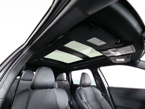 Used 2022 Mitsubishi Outlander SE AWD/4WD image 39
