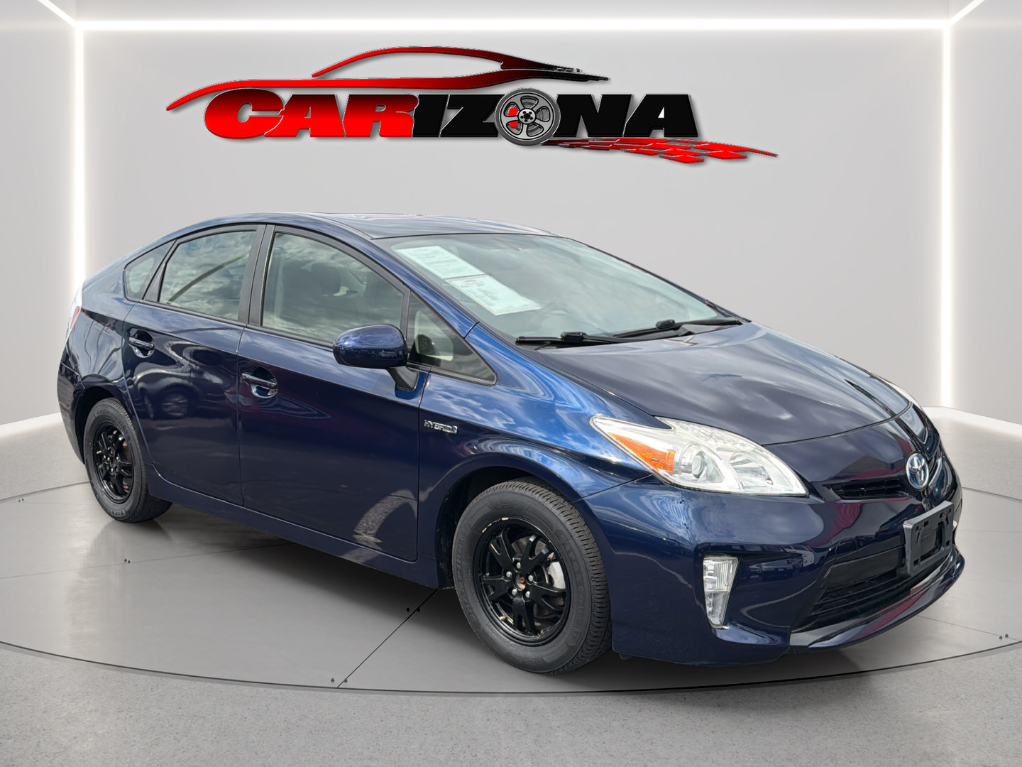 Used 2015 Toyota Prius Four FWD image 2