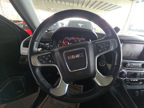 Used 2016 GMC Yukon SLT w/ Open Road Package AWD/4WD image 7