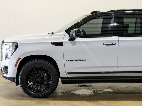 Used 2026 GMC Yukon XL Denali Ultimate AWD/4WD image 21