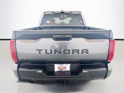 Used 2025 Toyota Tundra SR5 AWD/4WD image 5