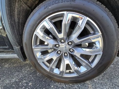 Used 2026 GMC Sierra 1500 Denali AWD/4WD image 9