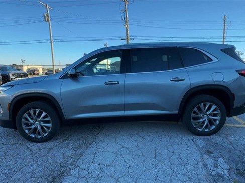 New 2026 Buick Enclave Preferred w/ Power Package image 5
