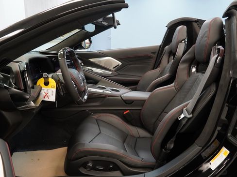 New 2026 Chevrolet Corvette Z06 w/ Z07 Performance Package image 4