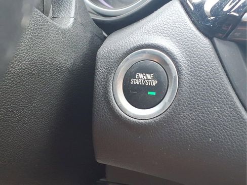 Certified 2020 Buick Envision Essence FWD image 9