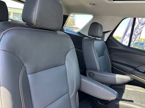 Certified 2021 Chevrolet Traverse Premier w/ Redline Edition FWD image 27