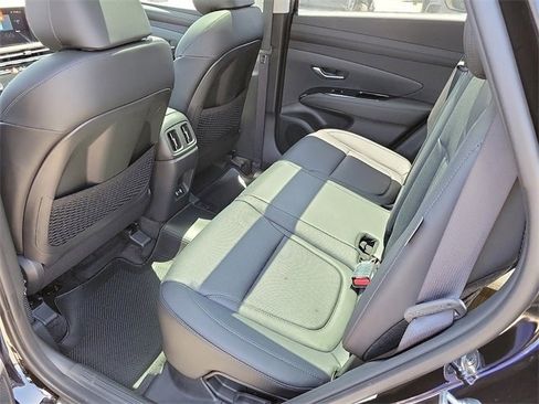 New 2025 Hyundai Tucson Limited image 17