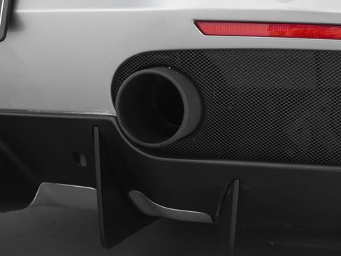 Certified 2018 Ferrari 488 GTB RWD image 35