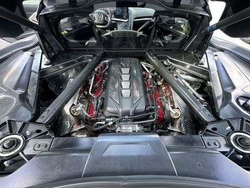 Used 2024 Chevrolet Corvette Stingray Premium Cpe w/ 3LT RWD image 12
