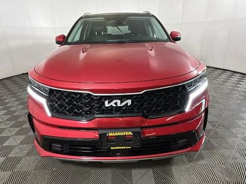 Used 2022 Kia Sorento SX w/ Panoramic Sunroof Package AWD/4WD image 7