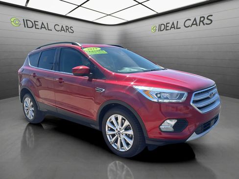 Used 2019 Ford Escape SEL AWD/4WD image 3