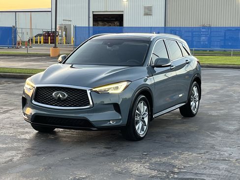 Used 2022 INFINITI QX50 Luxe FWD image 3