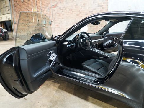 Used 2012 Porsche 911 Carrera S image 32