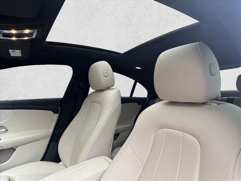 Certified 2022 Mercedes-Benz CLA 250 image 9