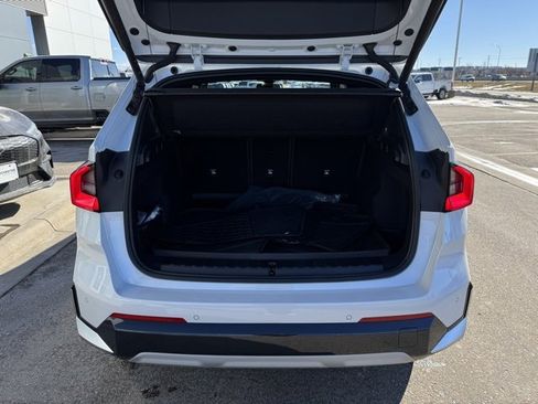 Used 2025 BMW X1 xDrive28i w/ Convenience Package image 35