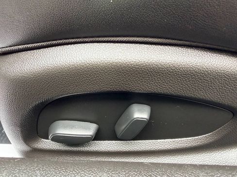 Used 2022 Chevrolet Camaro SS RWD image 18