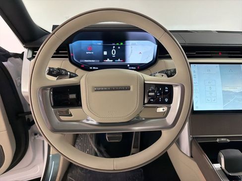 New 2026 Land Rover Range Rover Autobiography AWD/4WD image 14