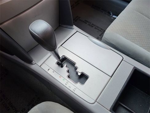 Used 2009 Toyota Camry SE image 9