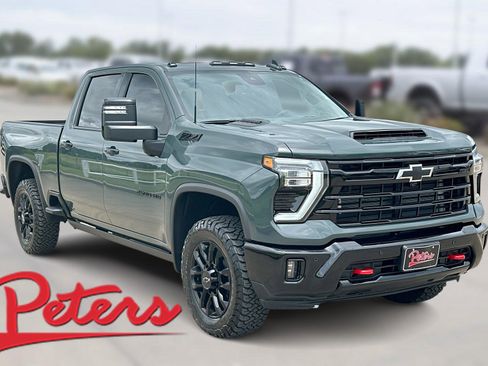 Used 2026 Chevrolet Silverado 2500 LTZ w/ LTZ Plus Package AWD/4WD image 1