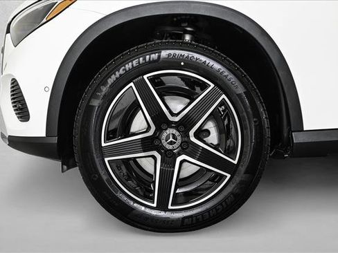 Certified 2026 Mercedes-Benz GLC 300 4MATIC image 26