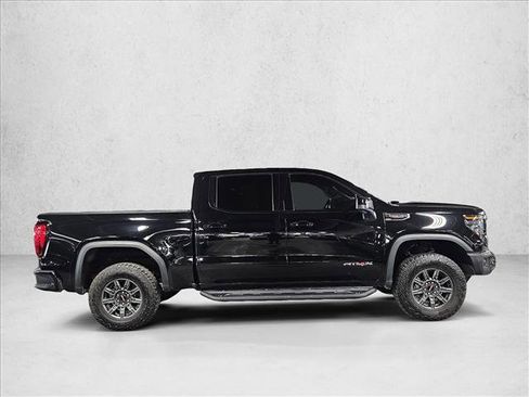 Used 2024 GMC Sierra 1500 AT4X image 4
