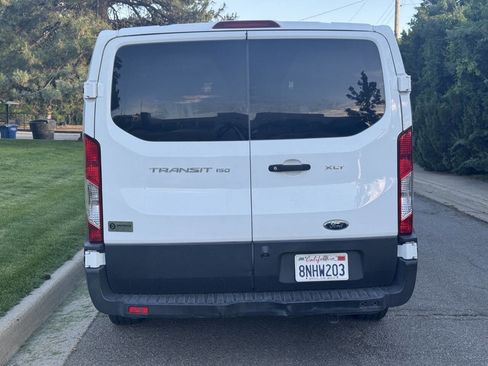 Used 2019 Ford Transit 150 XLT RWD image 4