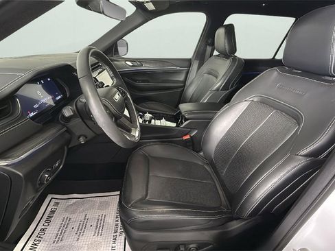 Used 2023 Jeep Grand Cherokee L Overland image 17