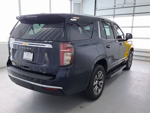 Used 2022 Chevrolet Tahoe LT w/ Luxury Package AWD/4WD image 5