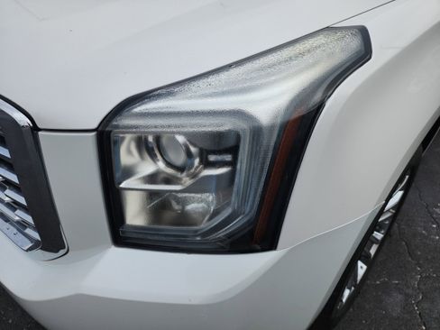 Used 2019 GMC Yukon Denali w/ Denali Ultimate Package image 6