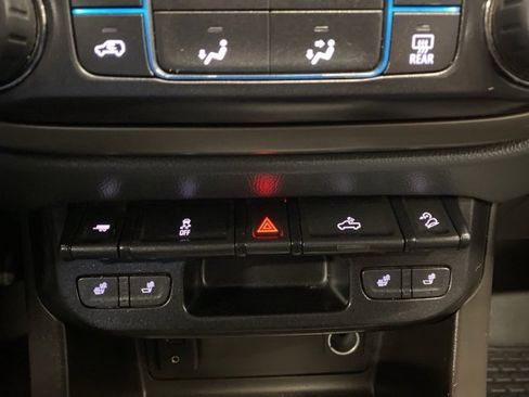 Used 2015 Chevrolet Colorado Z71 image 19