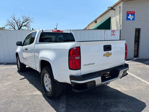 Used 2017 Chevrolet Colorado W/T w/ WT Convenience Package RWD image 3