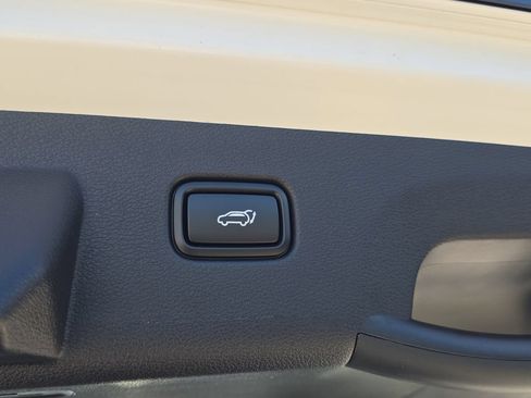 New 2026 Kia Sportage EX FWD image 11