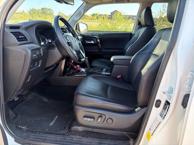 Used 2021 Toyota 4Runner Nightshade AWD/4WD image 10