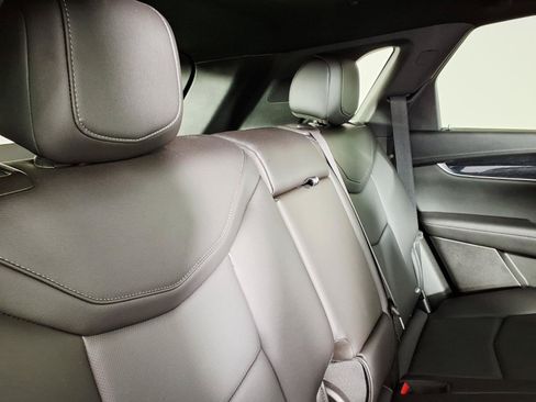 Certified 2023 Cadillac XT5 Premium Luxury AWD/4WD image 12