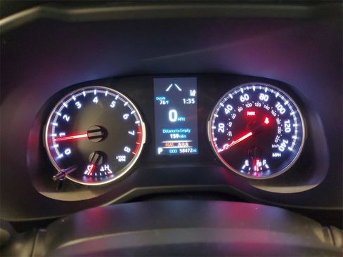 Certified 2022 Toyota RAV4 LE image 22