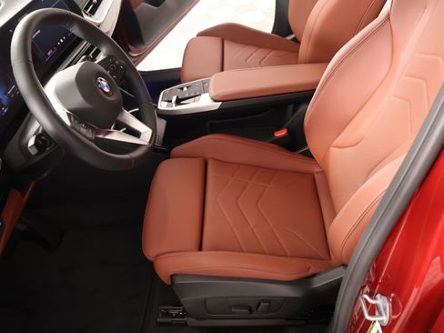 New 2026 BMW X1 xDrive28i w/ Technology Package AWD/4WD image 12