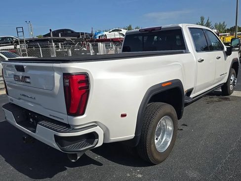 Used 2024 GMC Sierra 3500 Denali w/ Denali Reserve Package AWD/4WD image 2