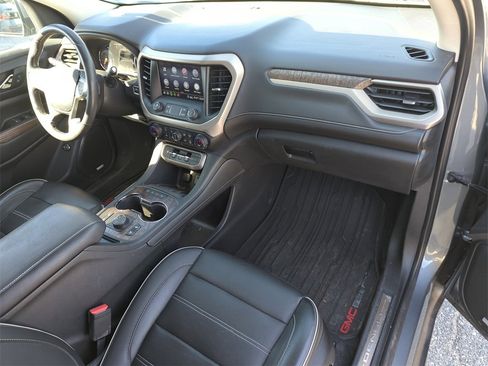 Used 2020 GMC Acadia Denali w/ Technology Package image 17