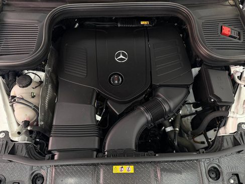 Used 2024 Mercedes-Benz GLE 350 4MATIC image 32