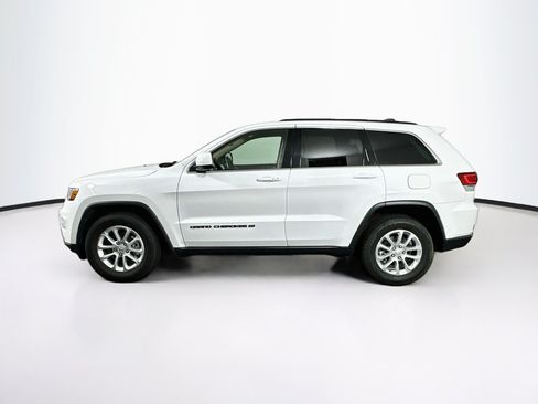 Used 2022 Jeep Grand Cherokee Laredo E RWD image 4