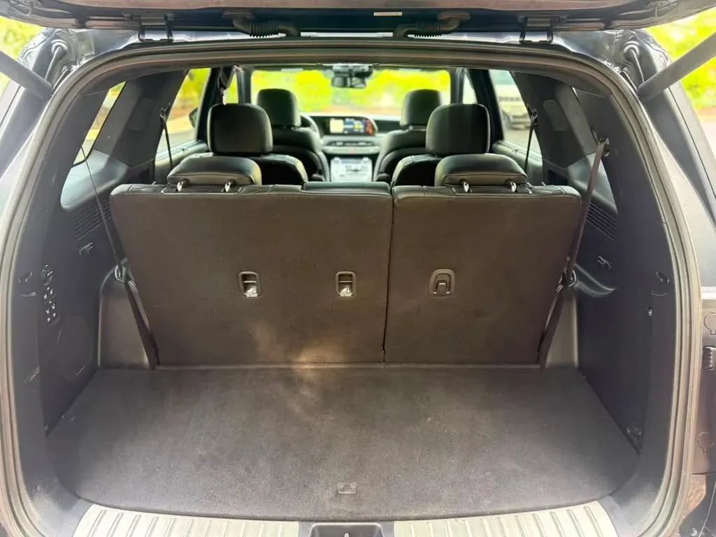 Used 2020 Hyundai Palisade Limited FWD image 12