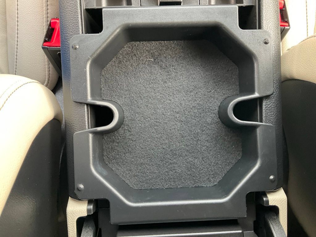 Used 2020 Ford Edge Titanium w/ Cargo Accessory Package FWD image 16