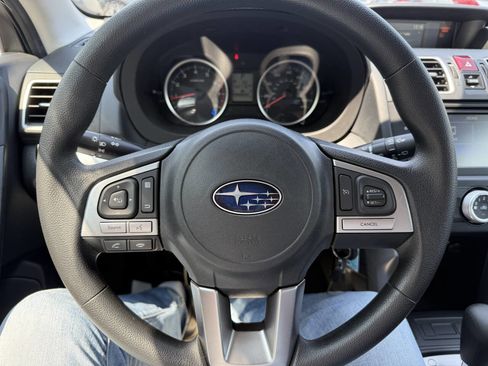 Used 2018 Subaru Forester 2.5i w/ Alloy Wheel Package image 21