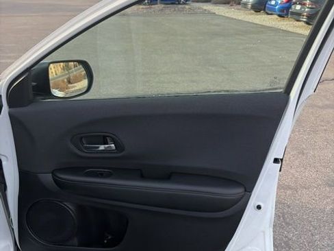 Certified 2022 Honda HR-V Sport image 20