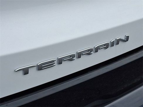 New 2026 GMC Terrain AT4 w/ Convenience Package III image 18