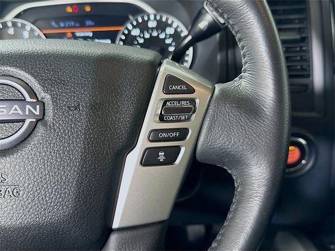 Used 2024 Nissan Titan SV w/ SV Convenience Package image 13
