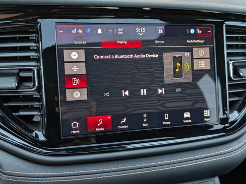 Used 2025 Dodge Durango R/T AWD/4WD image 30