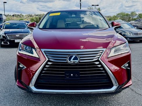 Used 2019 Lexus RX 350L FWD w/ Premium Package image 2