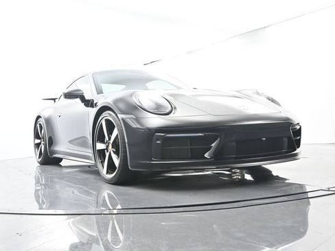 Certified 2024 Porsche 911 Carrera S RWD image 39