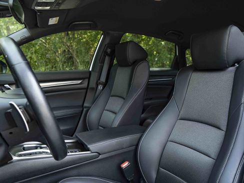 Used 2022 Honda Accord Sport image 14